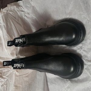 Dr. Martens Chelsea boost size US 6 Black leather